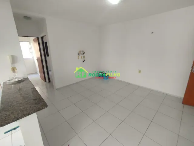 Apartamento 2 quartos e 1 banheiro, para alugar, no bairro Cidade Jardim em Teresina