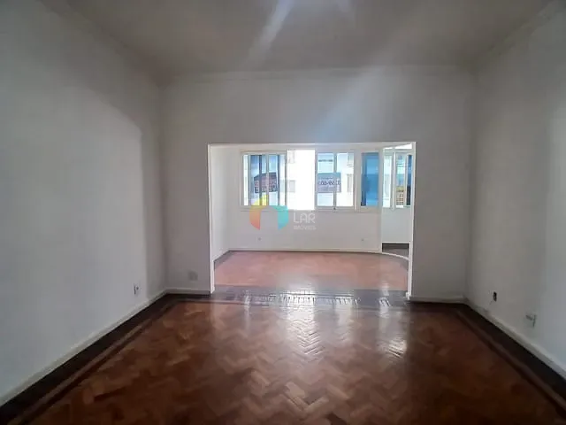 Apartamento com 151m² 3 quartos e 3 banheiros, à venda, no bairro Copacabana em Rio de Janeiro