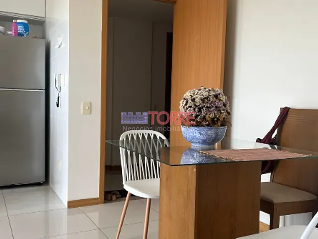 Apartamento 2 quartos e 2 banheiros, à venda, no bairro Jardim Savóia em Ilhéus