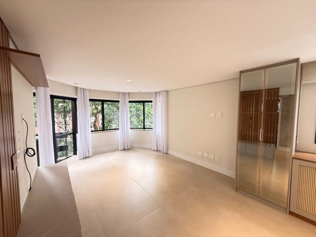 Apartamento com 142m² 4 quartos e 4 banheiros, à venda, no bairro Moema em São Paulo