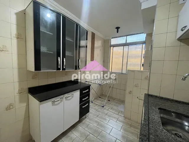 Apartamento com 46m² 2 quartos e 1 banheiro, para alugar, no bairro Vila Industrial em São José dos Campos