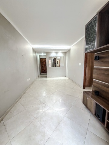 Apartamento 2 quartos e 1 banheiro, para alugar, no bairro São Marcos em Macaé