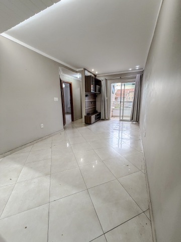 Apartamento 2 quartos e 1 banheiro, para alugar, no bairro São Marcos em Macaé