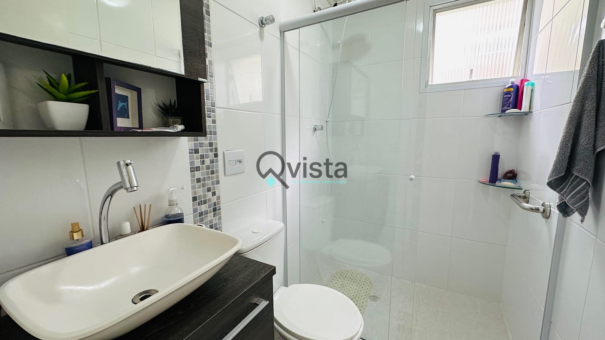 Apartamento à venda com 2 quartos, 65m² - Foto 14