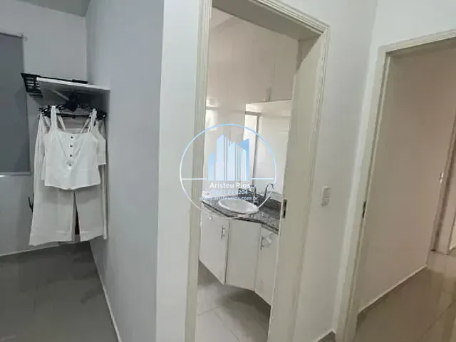 Apartamento com 80m² 2 quartos e 1 banheiro, para alugar, no bairro Santa Rita I em Pouso Alegre