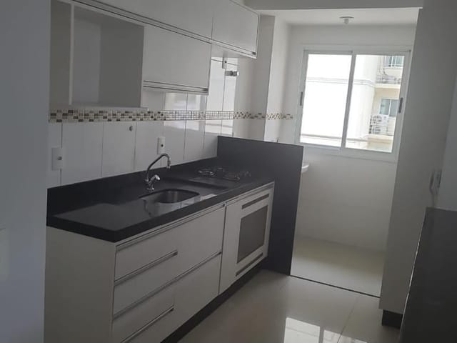 Apartamento 2 quartos e 2 banheiros, à venda, no bairro Chácaras Alto da Glória em Goiânia