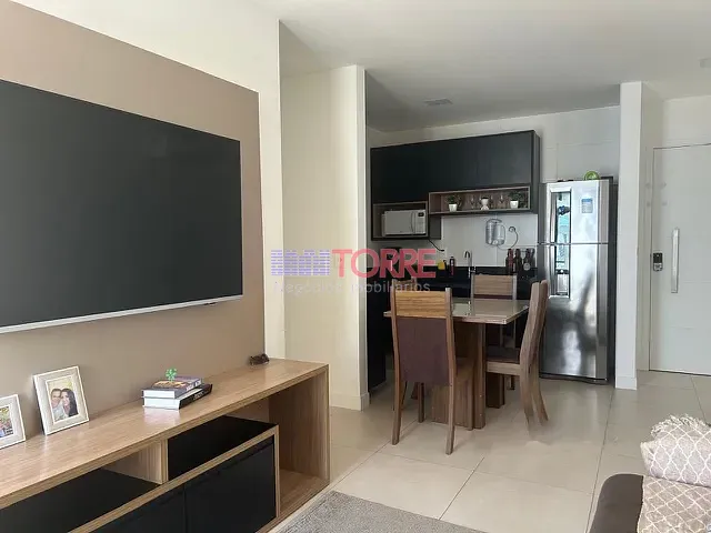 Apartamento 2 quartos e 2 banheiros, à venda, no bairro Nossa Senhora da Vitória em Ilhéus