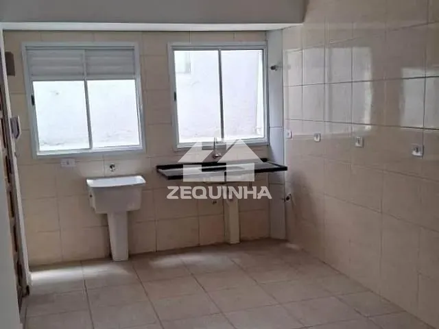 Apartamento com 44m² 2 quartos e 1 banheiro, à venda, no bairro Padroeira em Osasco