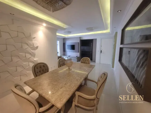 Apartamento com 166m² 2 quartos e 1 banheiro, à venda, no bairro Centro em Balneário Camboriú