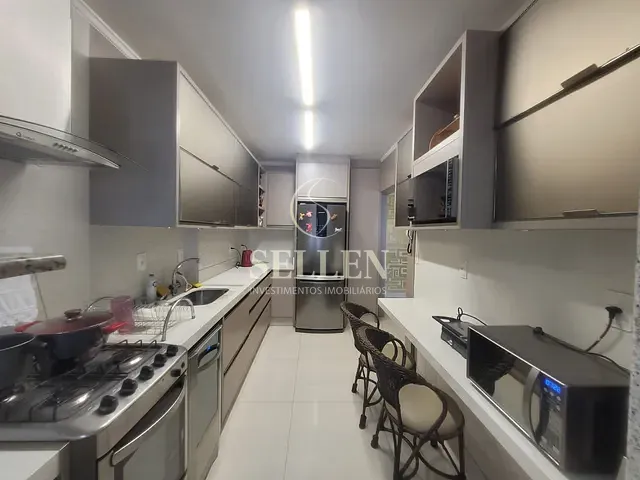 Apartamento com 166m² 2 quartos e 1 banheiro, à venda, no bairro Centro em Balneário Camboriú