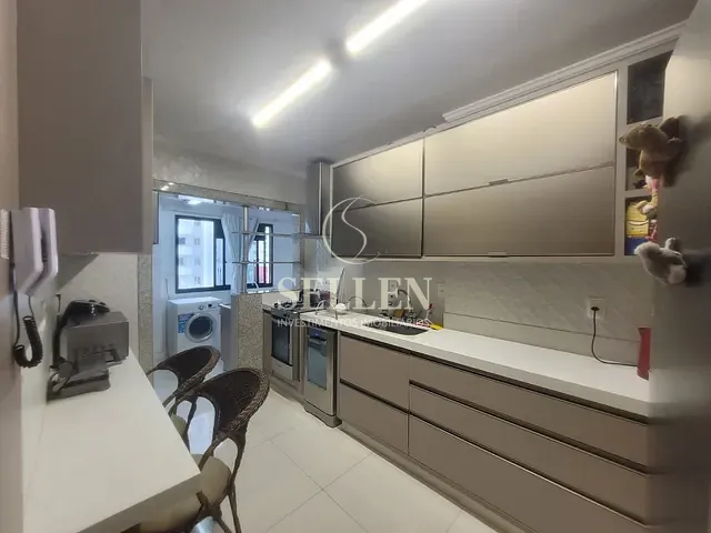Apartamento com 166m² 2 quartos e 1 banheiro, à venda, no bairro Centro em Balneário Camboriú