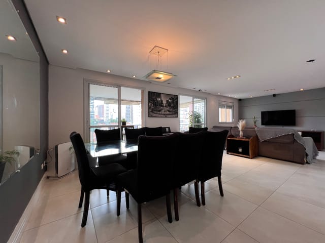 Apartamento com 128m² 3 quartos e 5 banheiros, à venda, no bairro Vila Mariana em São Paulo