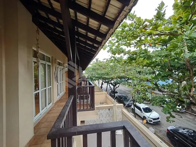Apartamento com 170m² 3 quartos e 2 banheiros, à venda, no bairro Enseada em Guarujá