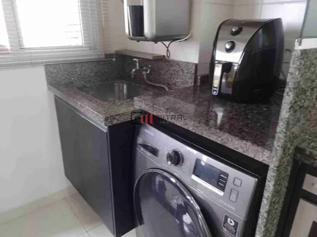 Apartamento 3 quartos e 2 banheiros, à venda, no bairro Centro em Londrina