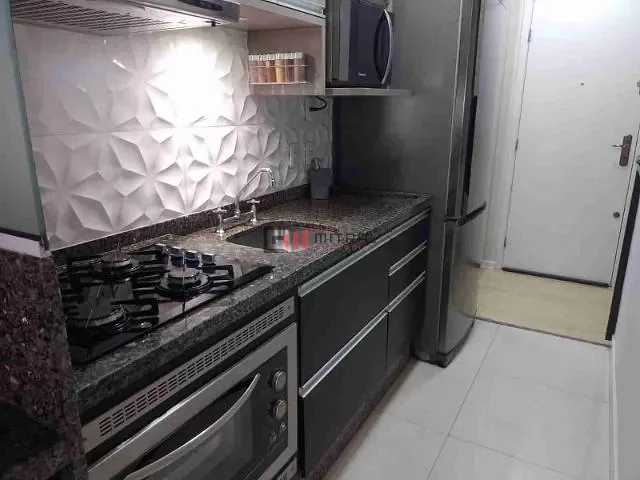 Apartamento 3 quartos e 2 banheiros, à venda, no bairro Centro em Londrina