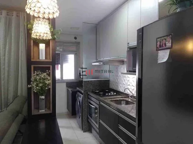 Apartamento 3 quartos e 2 banheiros, à venda, no bairro Centro em Londrina