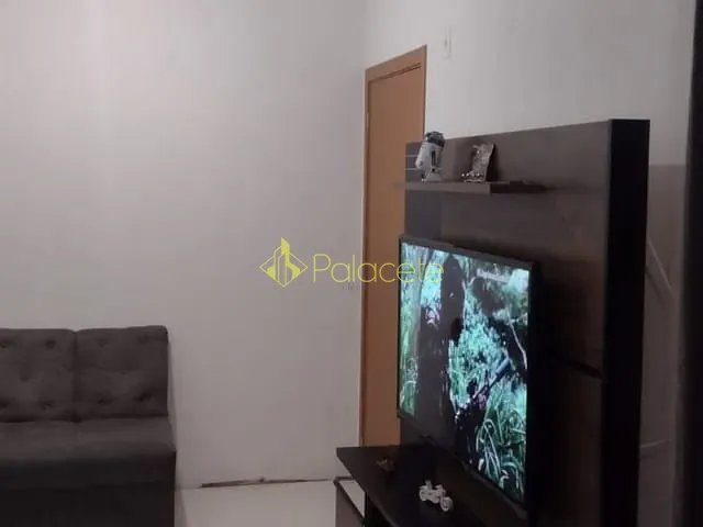 Apartamento com 42m² 2 quartos e 1 banheiro, à venda, no bairro Parque Senhor do Bonfim em Taubaté