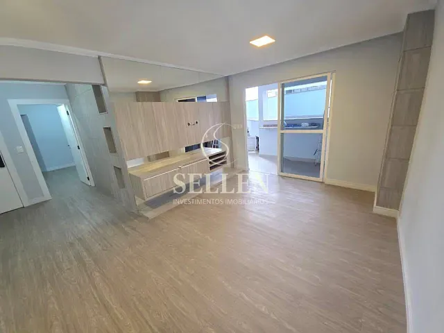 Apartamento 4 quartos e 3 banheiros, para alugar, no bairro Centro em Balneário Camboriú