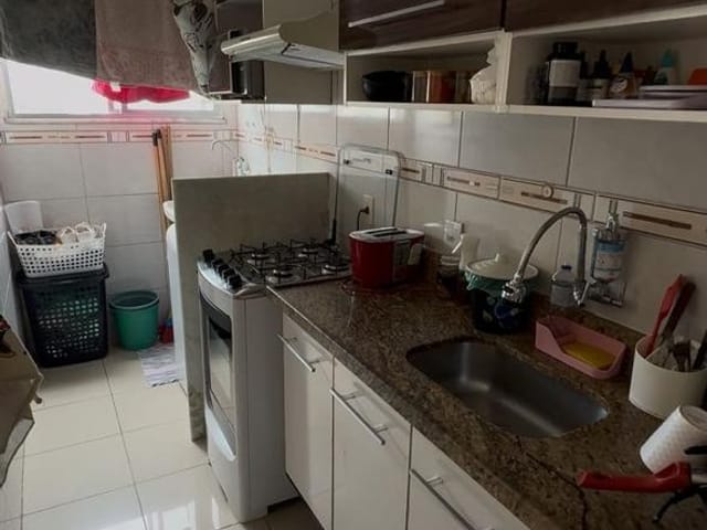 Apartamento 2 quartos e 2 banheiros, para alugar, no bairro Granja dos Cavaleiros em Macaé