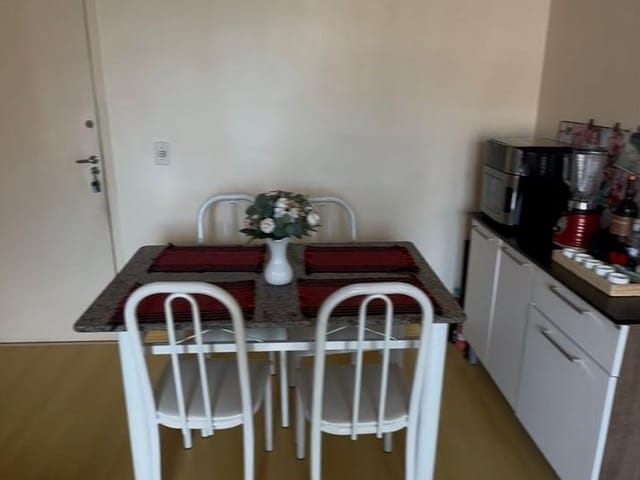 Apartamento 2 quartos e 2 banheiros, para alugar, no bairro Granja dos Cavaleiros em Macaé