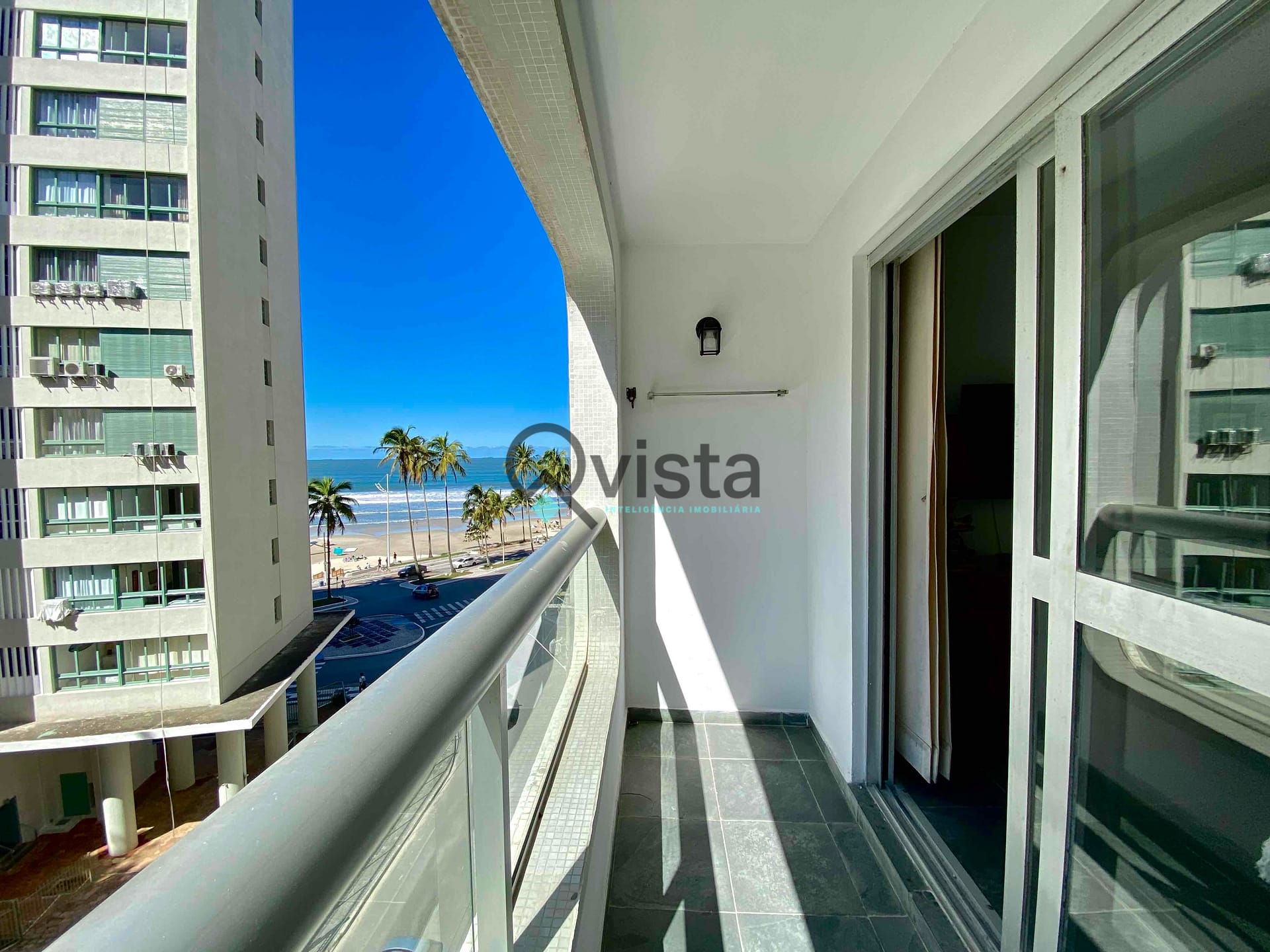 Apartamento à venda com 2 quartos, 93m² - Foto 1