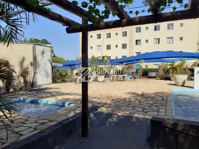 Apartamento 2 quartos e 1 banheiro, à venda, no bairro Parque Hiléia em Uberaba