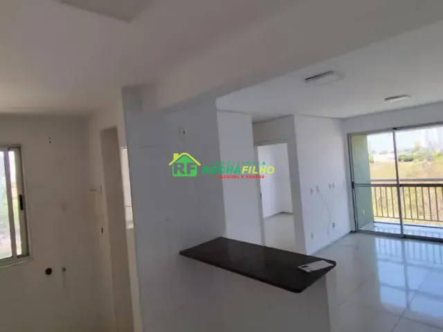 Apartamento 3 quartos e 2 banheiros, para alugar, no bairro Horto em Teresina