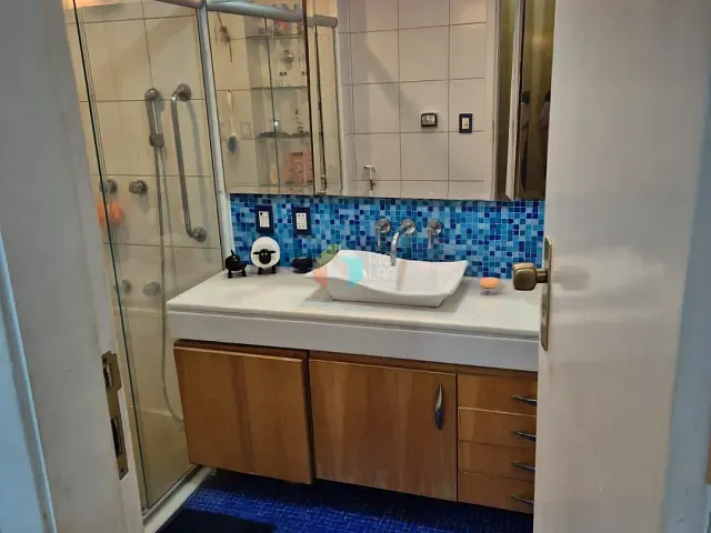 Apartamento com 17m² 2 quartos e 3 banheiros, à venda, no bairro Copacabana em Rio de Janeiro