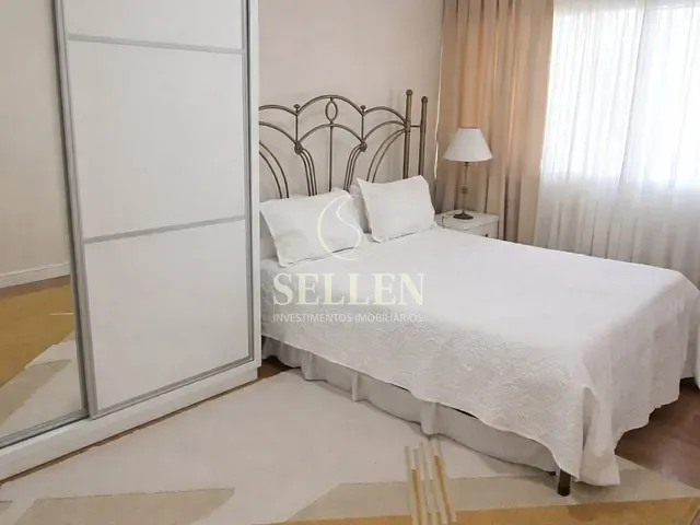 Apartamento 3 quartos e 3 banheiros, à venda, no bairro Centro em Itajaí