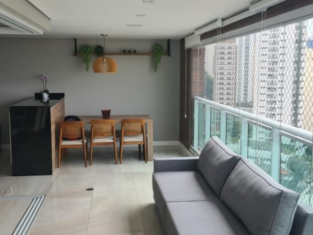 Apartamento com 2084m² 3 quartos e 5 banheiros, à venda, no bairro Vila Mariana em São Paulo