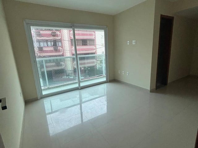 Apartamento 3 quartos e 3 banheiros, para alugar, no bairro Praia Campista em Macaé