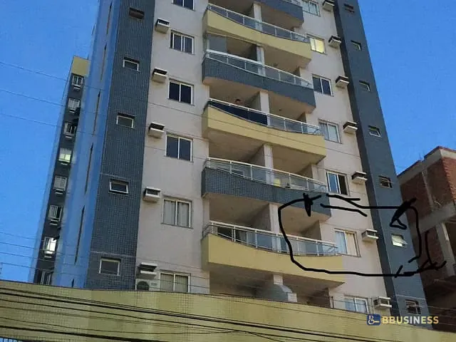 Apartamento 2 quartos e 2 banheiros, à venda, no bairro Centro em Campos dos Goytacazes