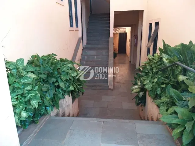 Apartamento com 63m² 3 quartos e 1 banheiro, à venda, no bairro São Benedito em Uberaba