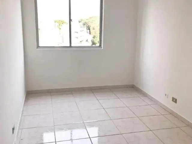Apartamento 1 quarto e 1 banheiro, para alugar, no bairro Alto da Glória em Curitiba