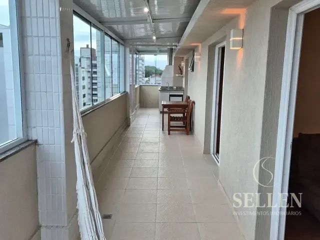 Apartamento 3 quartos e 5 banheiros, à venda, no bairro América em Joinville
