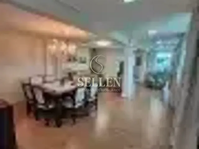 Apartamento 3 quartos e 5 banheiros, à venda, no bairro América em Joinville