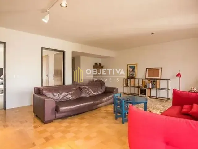 Apartamento 3 quartos e 4 banheiros, à venda, no bairro Moinhos de Vento em Porto Alegre