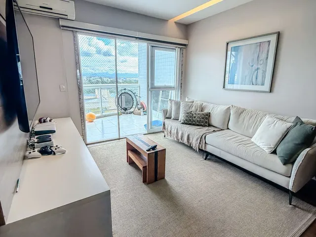 Apartamento 3 quartos e 2 banheiros, à venda, no bairro Glória em Macaé