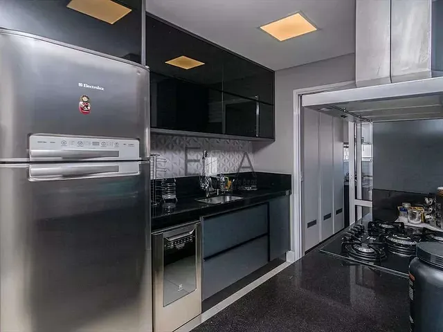 Apartamento com 111m² 2 quartos e 3 banheiros, à venda, no bairro Aclimação em São Paulo