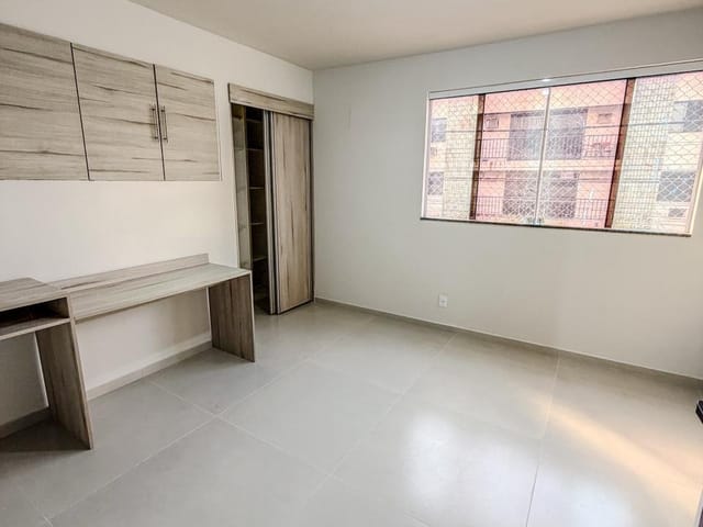 Apartamento 2 quartos e 2 banheiros, para alugar, no bairro Cajueiros em Macaé