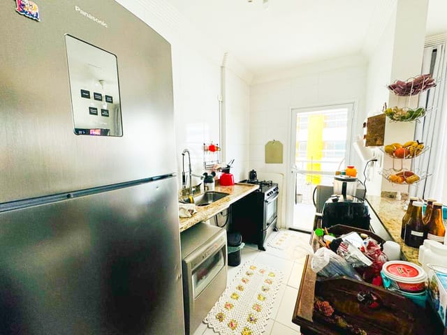 Apartamento 2 quartos e 2 banheiros, à venda ou para alugar, no bairro Indaiá em Bertioga