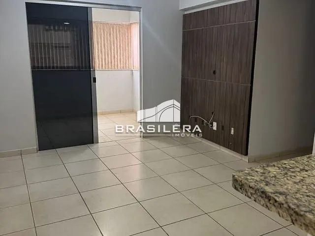 Apartamento com 76m² 3 quartos e 2 banheiros, à venda, no bairro Setor Negrão de Lima em Goiânia