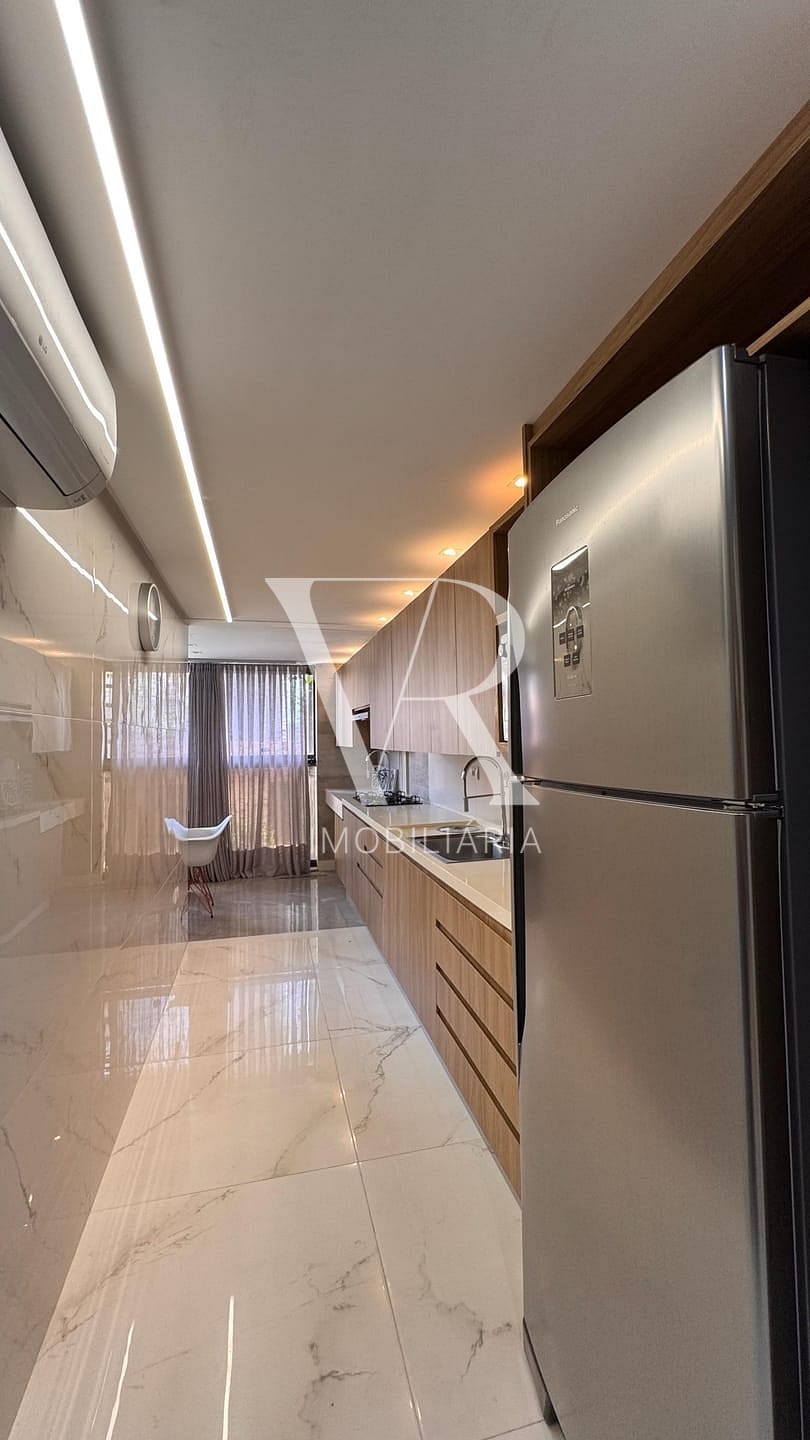 Apartamento à venda com 3 quartos, 170m² - Foto 5