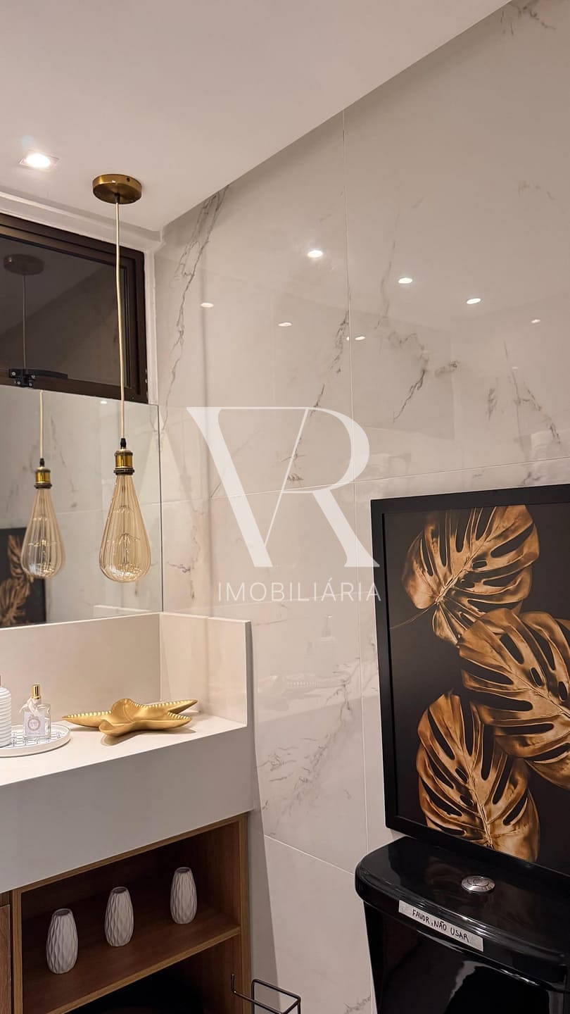 Apartamento à venda com 3 quartos, 170m² - Foto 7