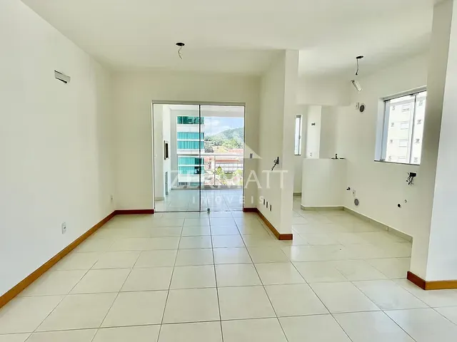 Apartamento 2 quartos e 2 banheiros, à venda ou para alugar, no bairro Itoupava Norte em Blumenau