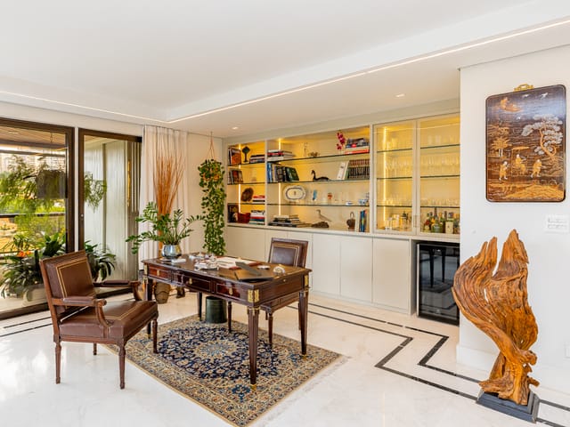 Apartamento com 305m² 3 quartos e 5 banheiros, à venda, no bairro Santa Cecília em São Paulo