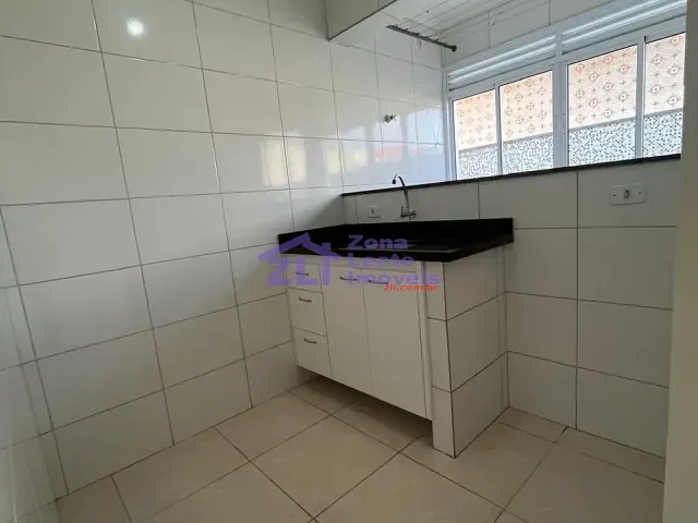 Apartamento com 30m² 1 quarto e 1 banheiro, para alugar, no bairro Vila Antonieta em São Paulo