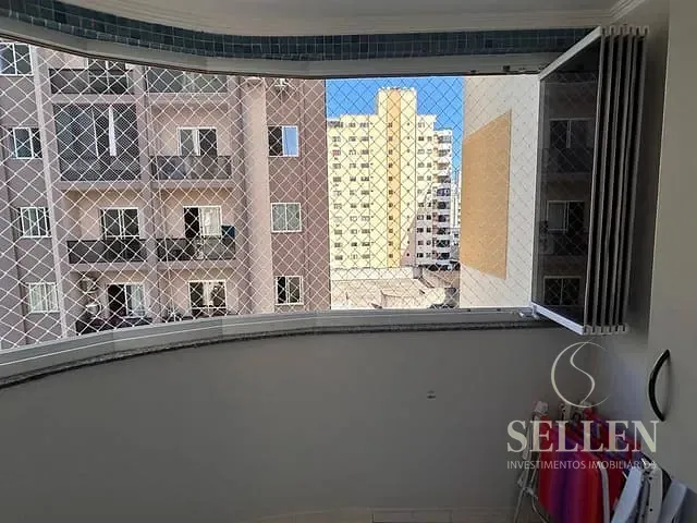 Apartamento com 161m² 3 quartos e 3 banheiros, à venda, no bairro Centro em Balneário Camboriú