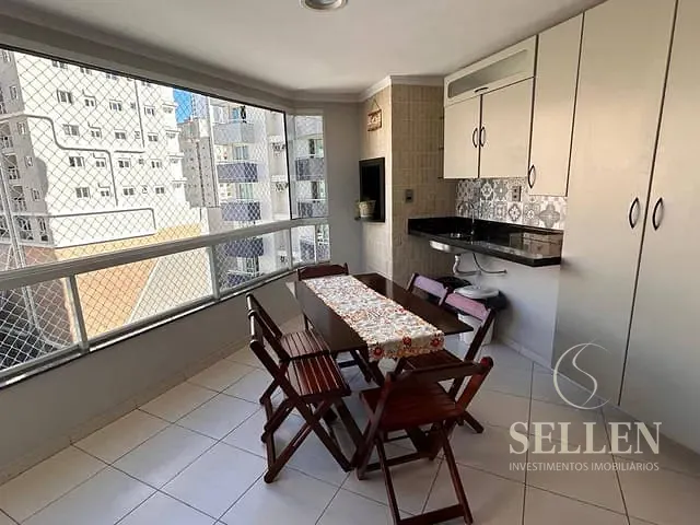 Apartamento com 161m² 3 quartos e 3 banheiros, à venda, no bairro Centro em Balneário Camboriú
