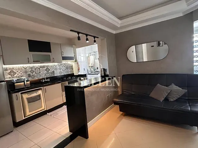 Apartamento com 23m² 2 quartos e 3 banheiros, à venda, no bairro Centro em Balneário Camboriú